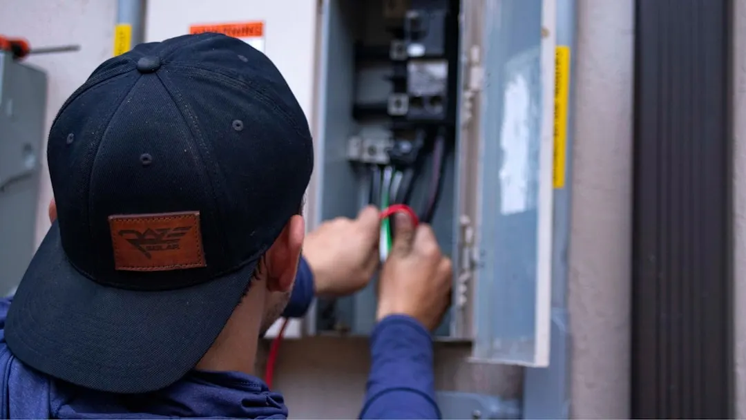 San Francisco Air Conditioning technician installing a high-efficiency furnace